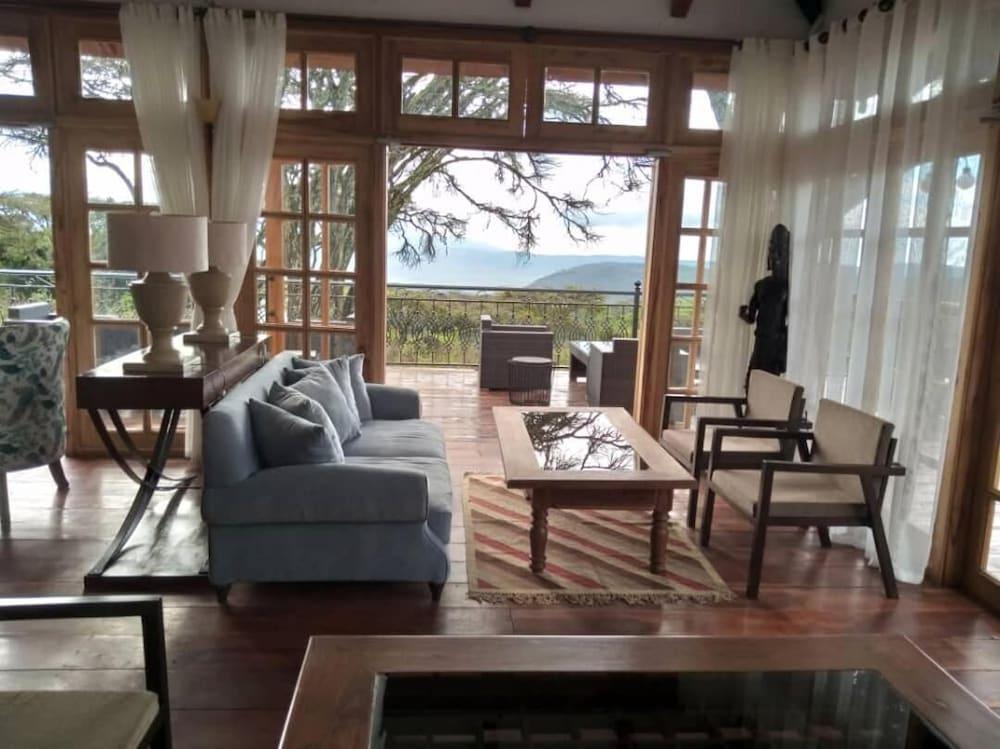 Karibu Camps And Lodges Lions Paw Ngorongoro Karatu Exteriör bild