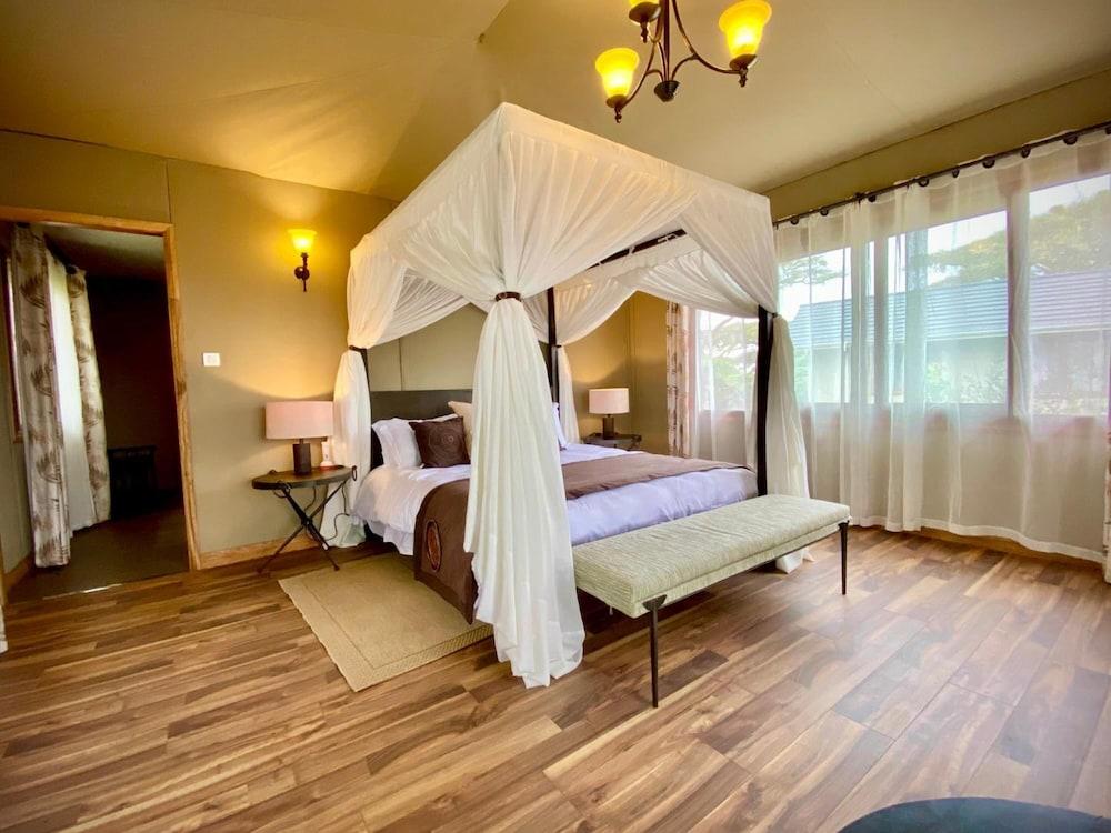 Karibu Camps And Lodges Lions Paw Ngorongoro Karatu Exteriör bild