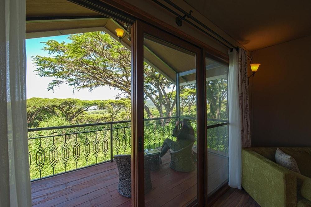 Karibu Camps And Lodges Lions Paw Ngorongoro Karatu Exteriör bild