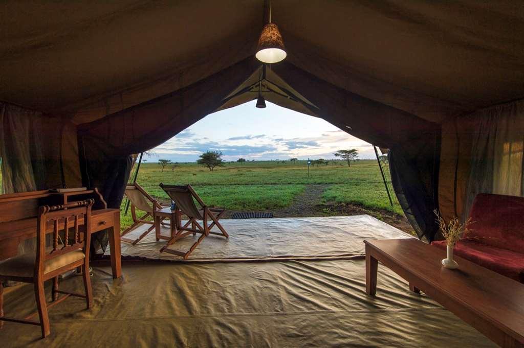 Karibu Camps And Lodges Lions Paw Ngorongoro Karatu Rum bild