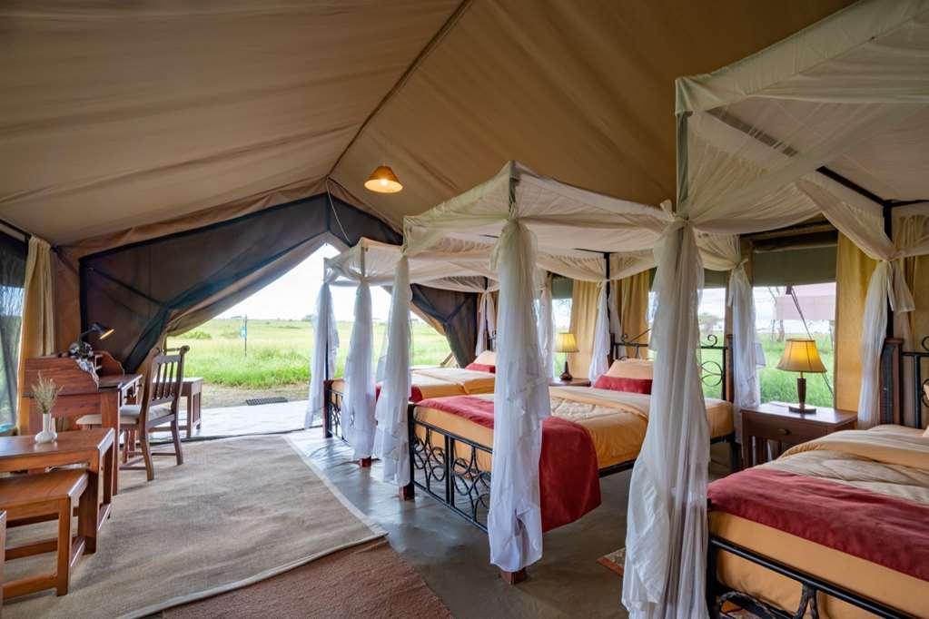 Karibu Camps And Lodges Lions Paw Ngorongoro Karatu Rum bild